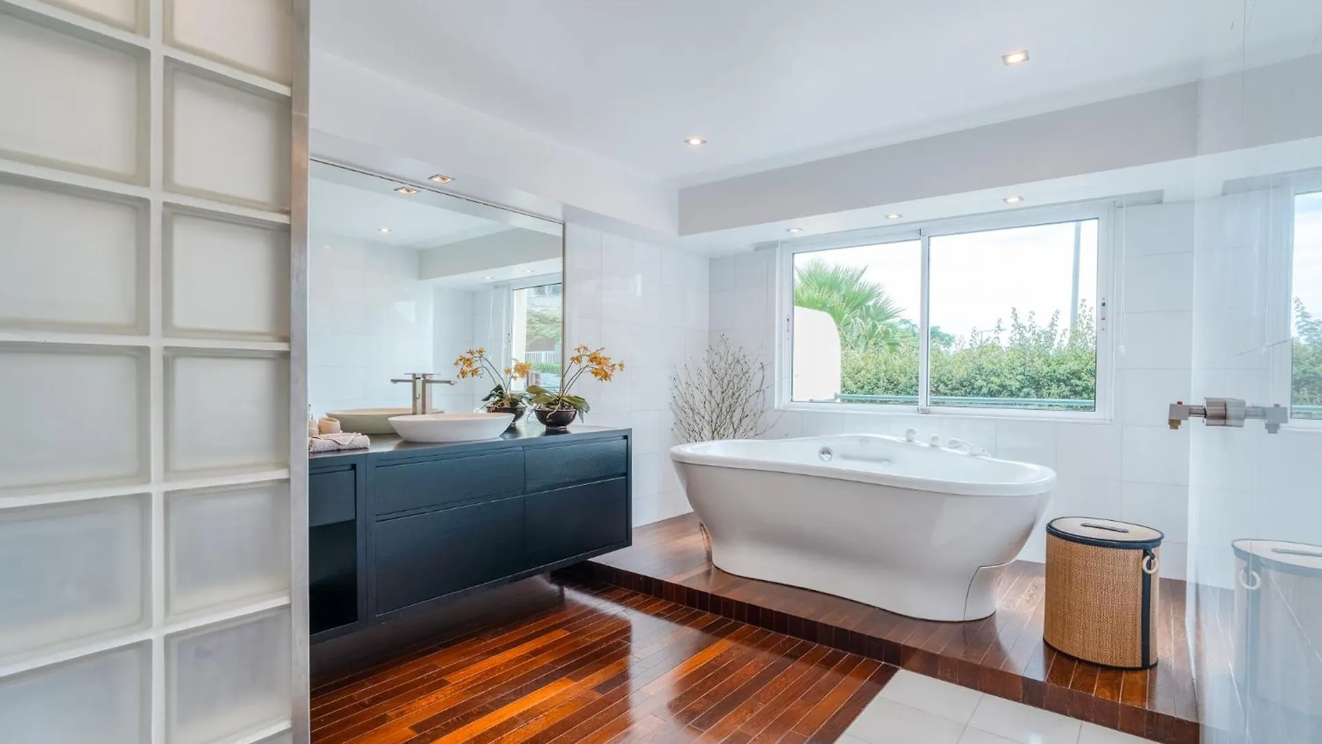 Pakisa - Three Bedroom Apartment Funchal